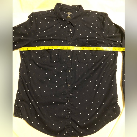 St. John’s Bay, XL, blue & white polka dot button up blouse - Picture 4 of 13